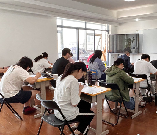 模拟考试